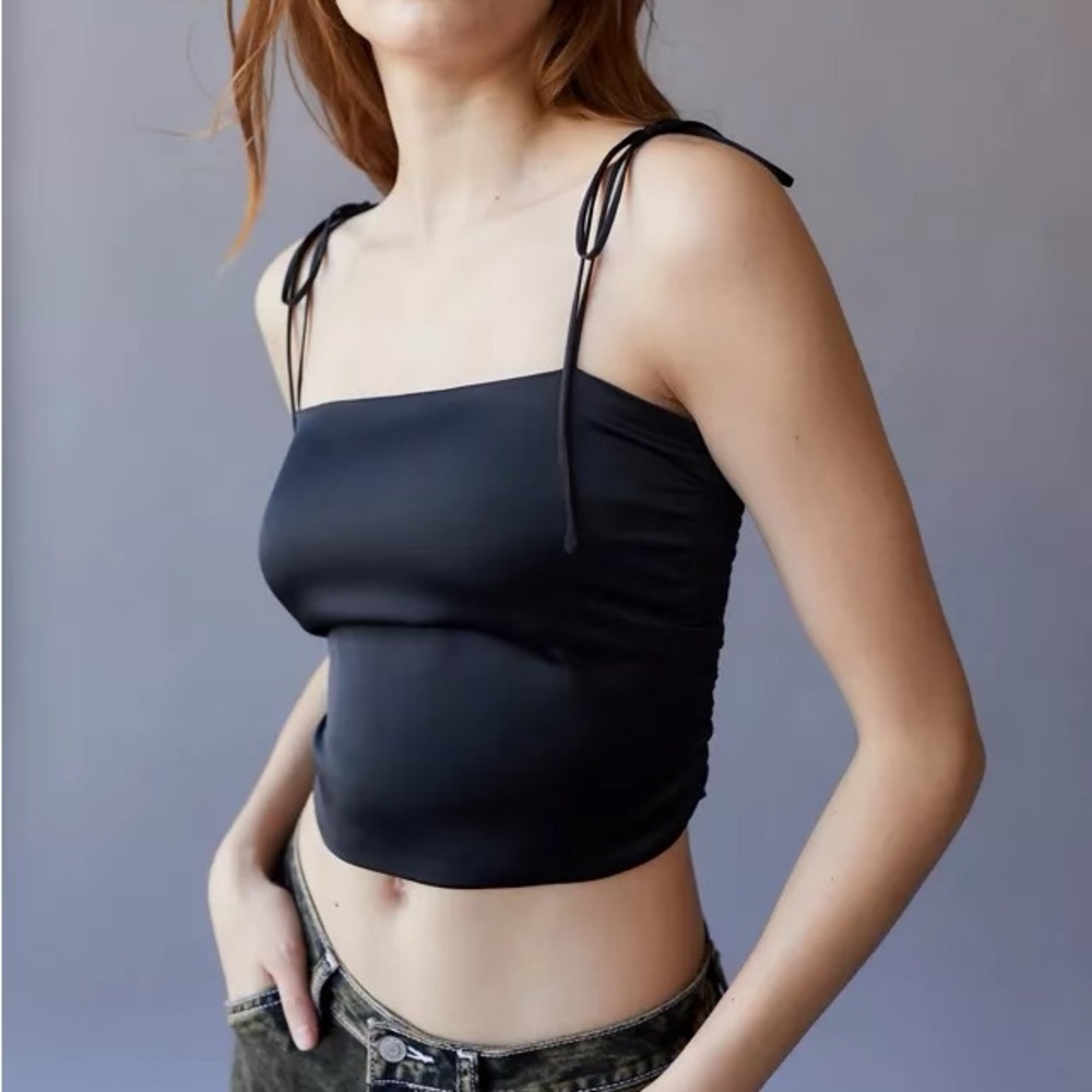 NWOT UO Bella Tie-Shoulder Cami
